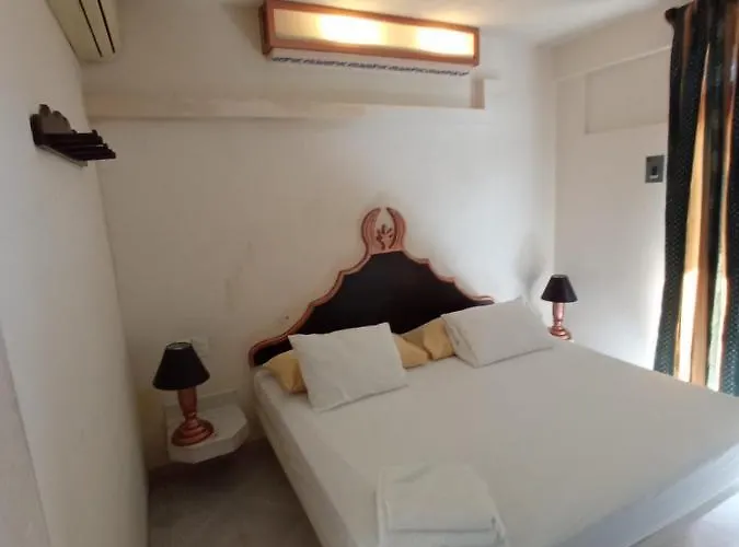 Hotel Cristina 2*